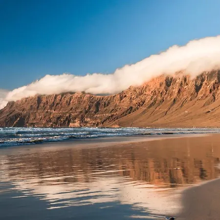 Home2book Sunshine Playa Blanca, Terrace * Playa Blanca (Lanzarote)