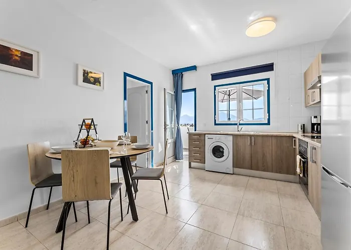 Home2book Sunshine Playa Blanca, Terrace *